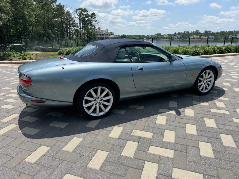 2004 Jaguar X100 XK8 - Image 25 of 31