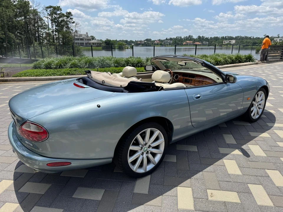 2004 Jaguar X100 XK8 - Image 7 of 31