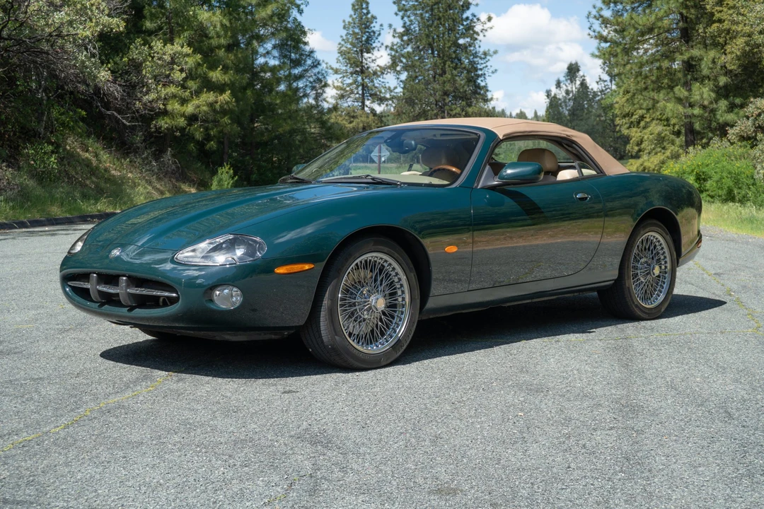 2004 Jaguar X100 XK8 - Image 12 of 31