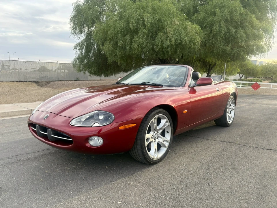 2004 Jaguar - Image 12 of 31