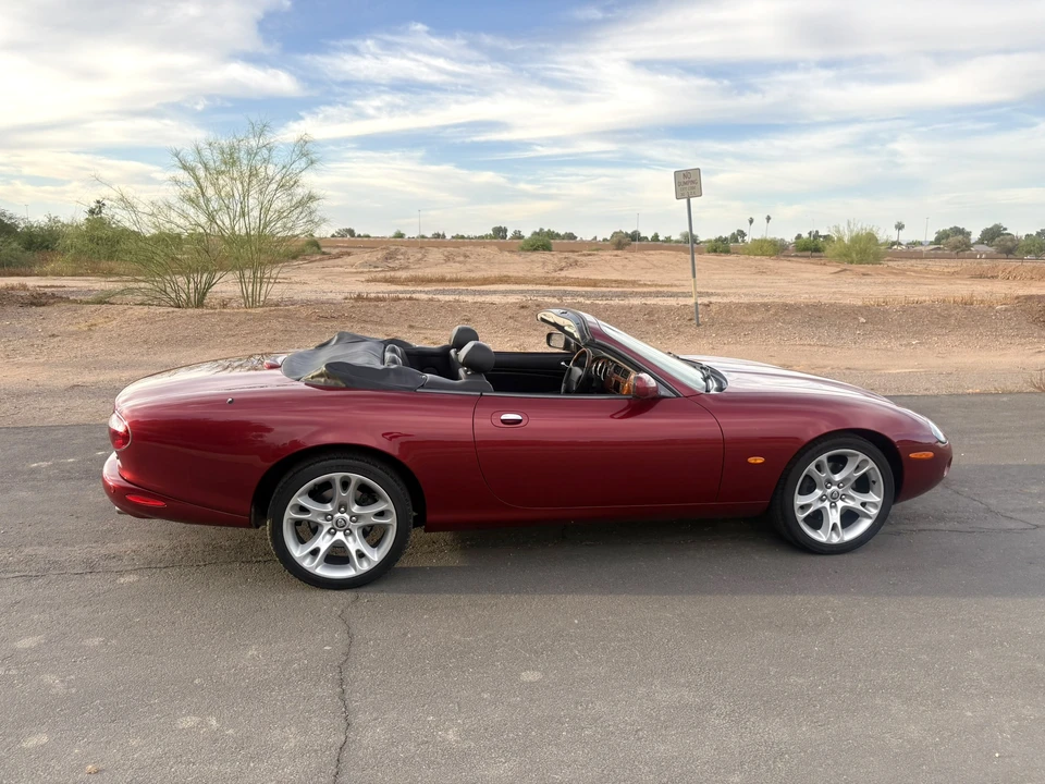 2004 Jaguar - Image 25 of 31