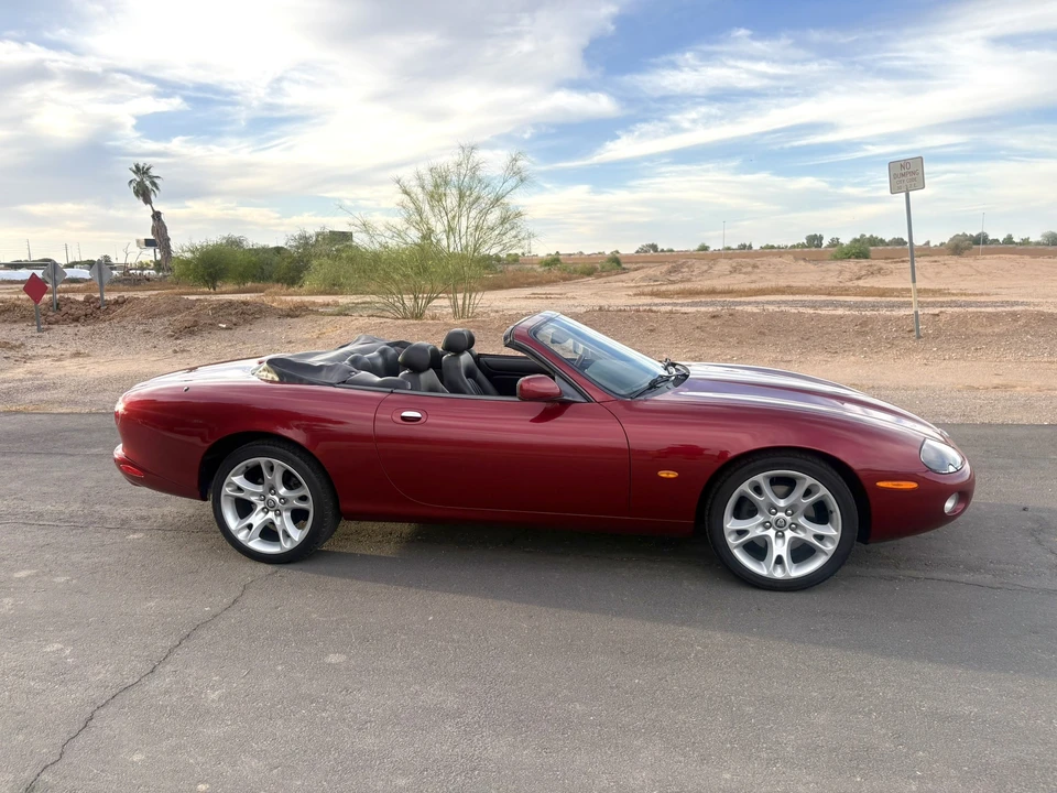 2004 Jaguar - Image 23 of 31