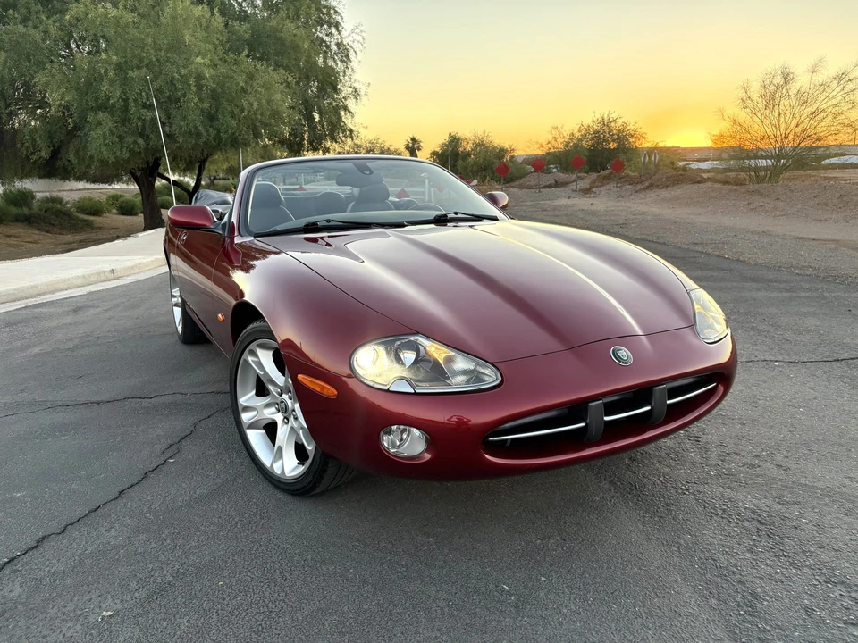2004 Jaguar - Image 7 of 31