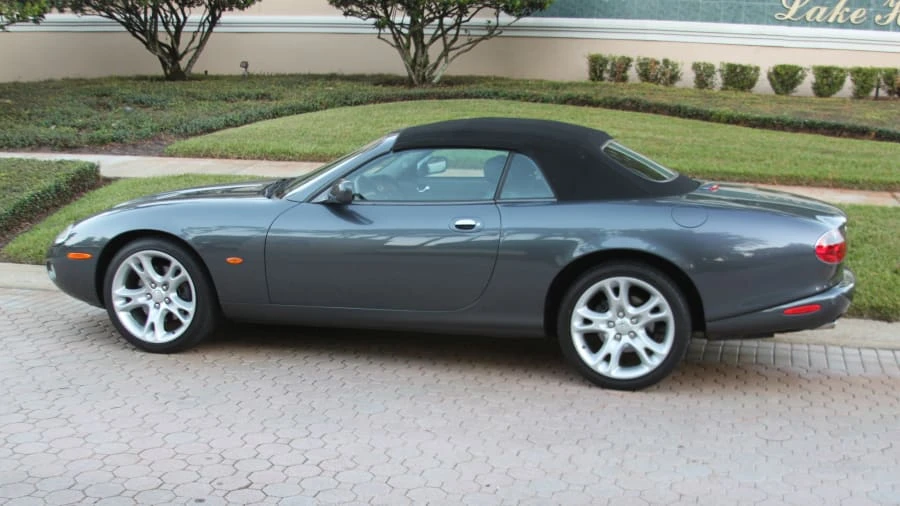 2004 Jaguar X100 XK8 - Image 3 of 8