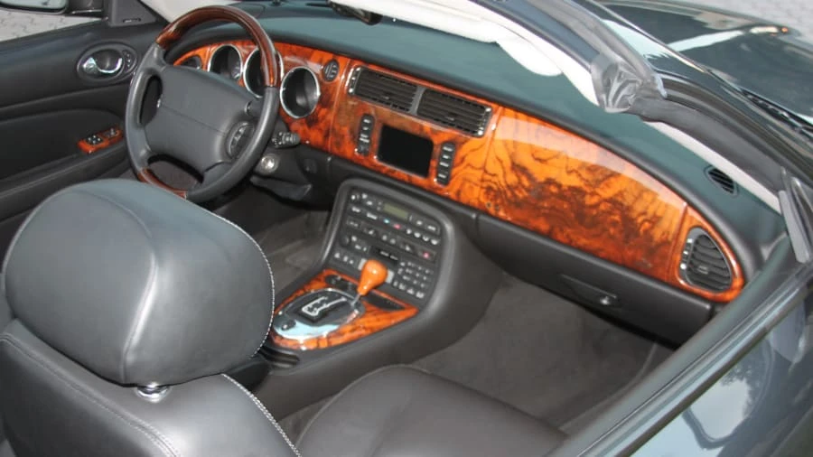 2004 Jaguar X100 XK8 - Image 5 of 8