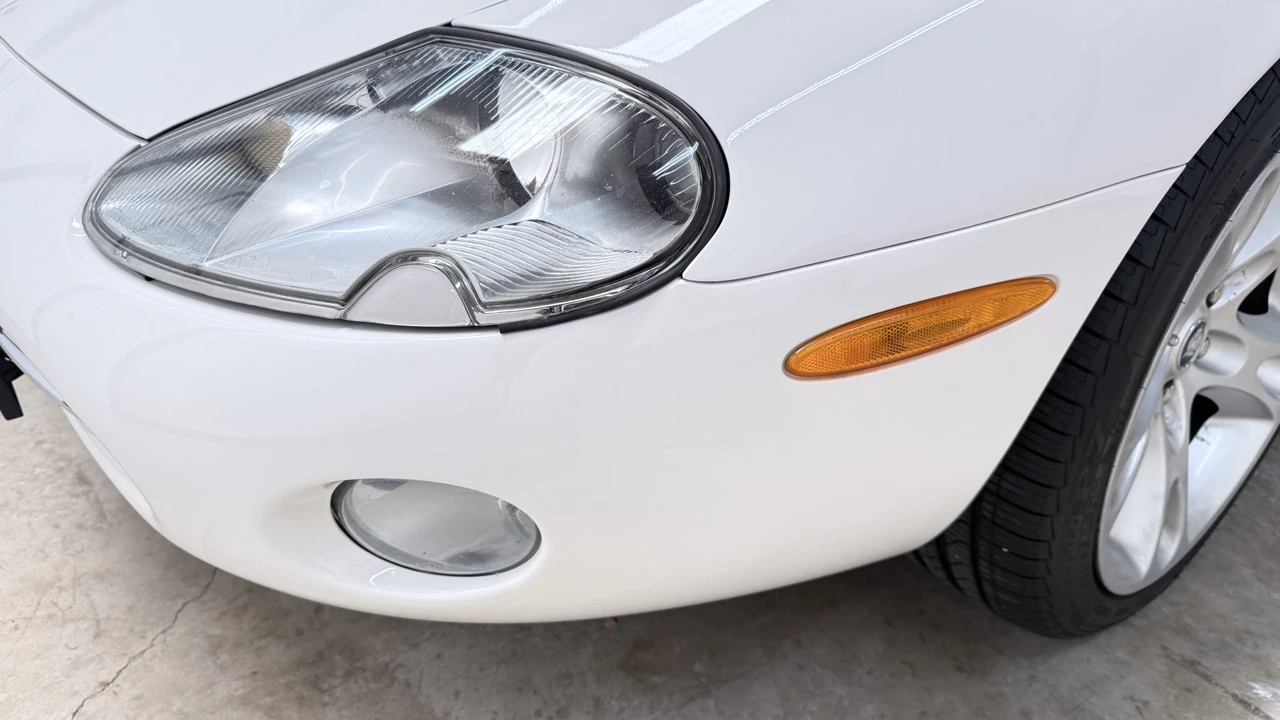 2004 Jaguar X100 XK8 - Image 29 of 31
