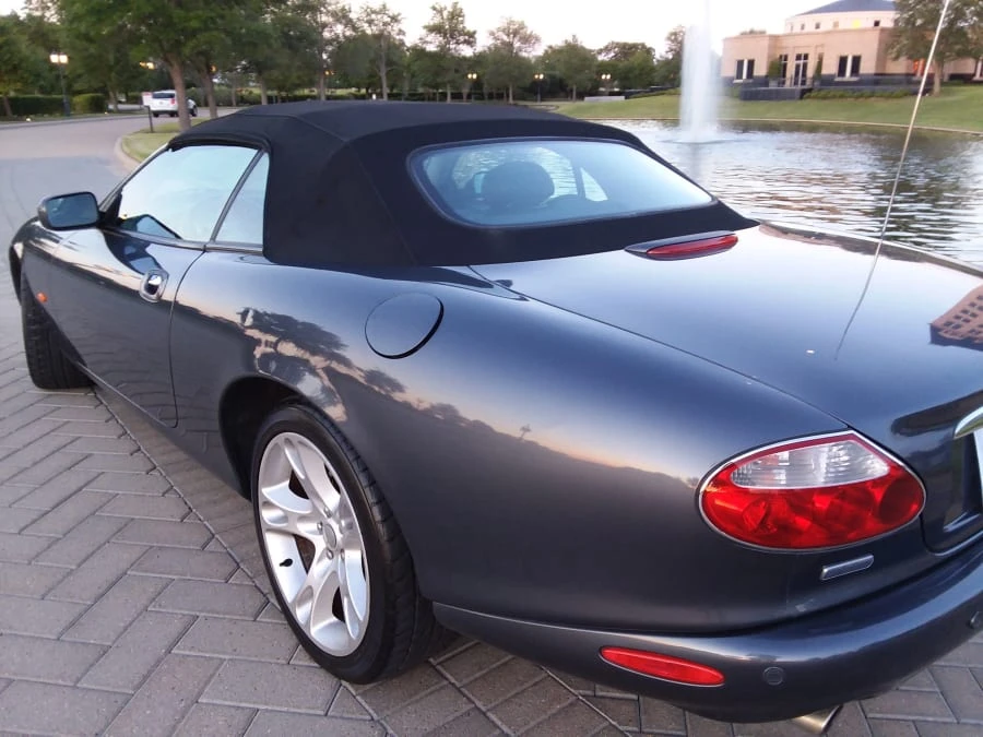 2004 Jaguar X100 XK8 - Image 2 of 8