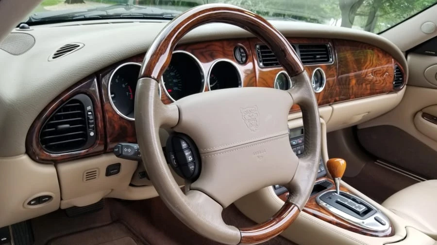 2004 Jaguar X100 XK8 - Image 4 of 12