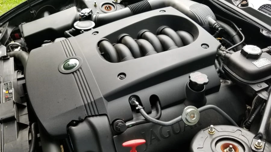 2004 Jaguar X100 XK8 - Image 7 of 12