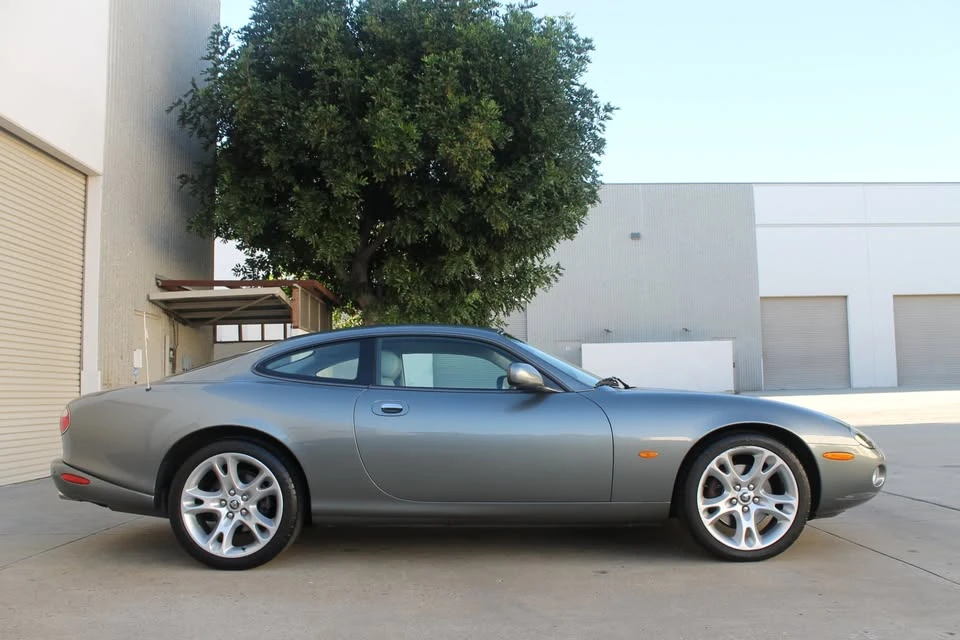 2004 Jaguar X100 XK8 - Image 2 of 7