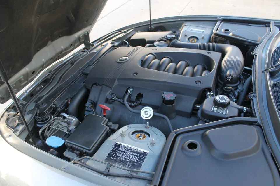 2004 Jaguar X100 XK8 - Image 6 of 7