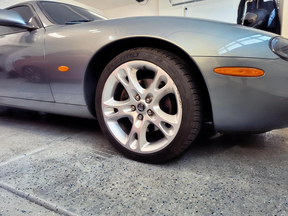 2004 Jaguar X100 XK8 - Image 16 of 31