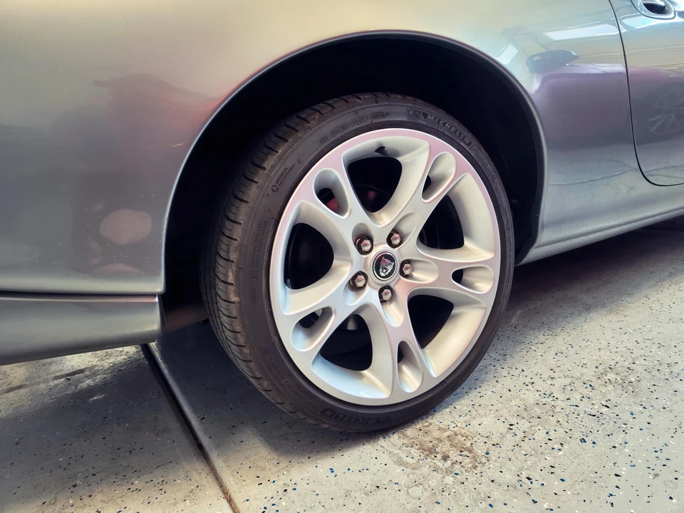 2004 Jaguar X100 XK8 - Image 15 of 31