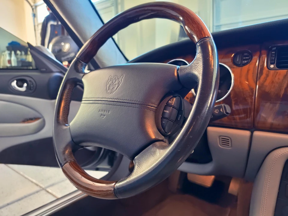 2004 Jaguar X100 XK8 - Image 25 of 31