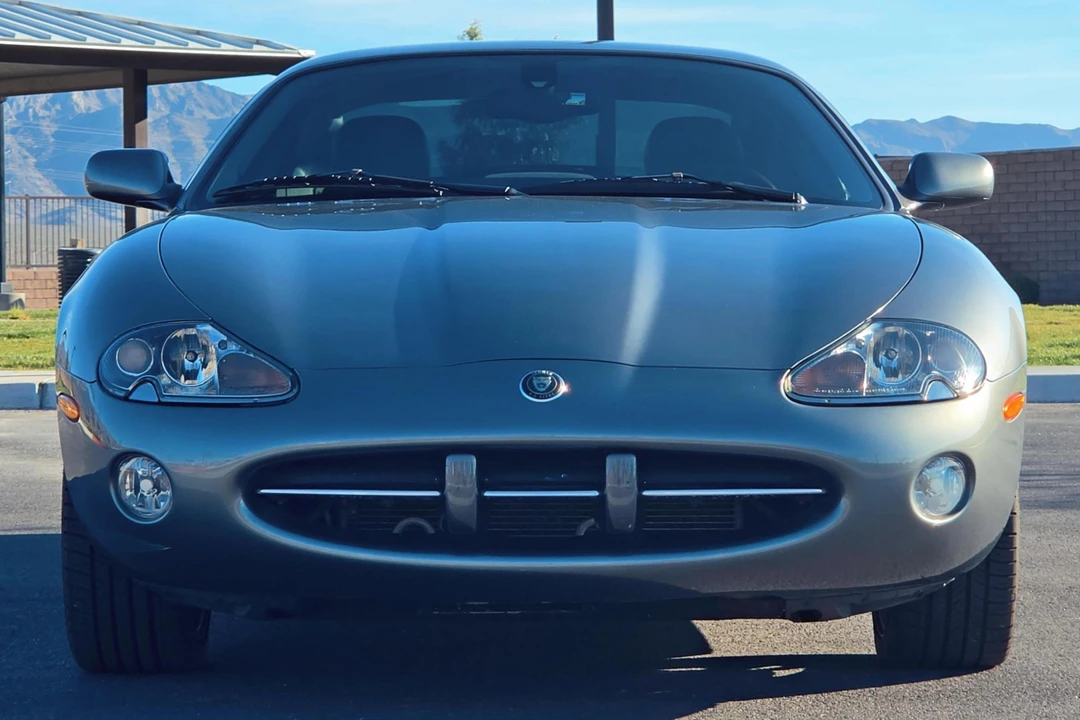 2004 Jaguar X100 XK8 - Image 2 of 31