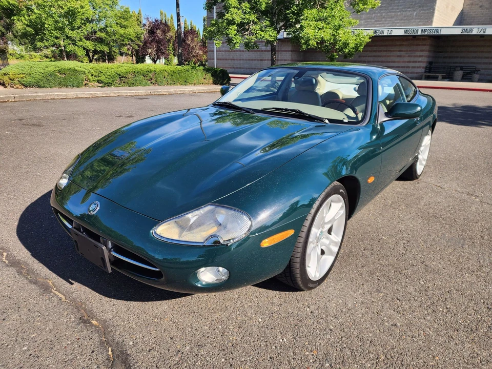 2004 Jaguar X100 XK8 - Image 3 of 31