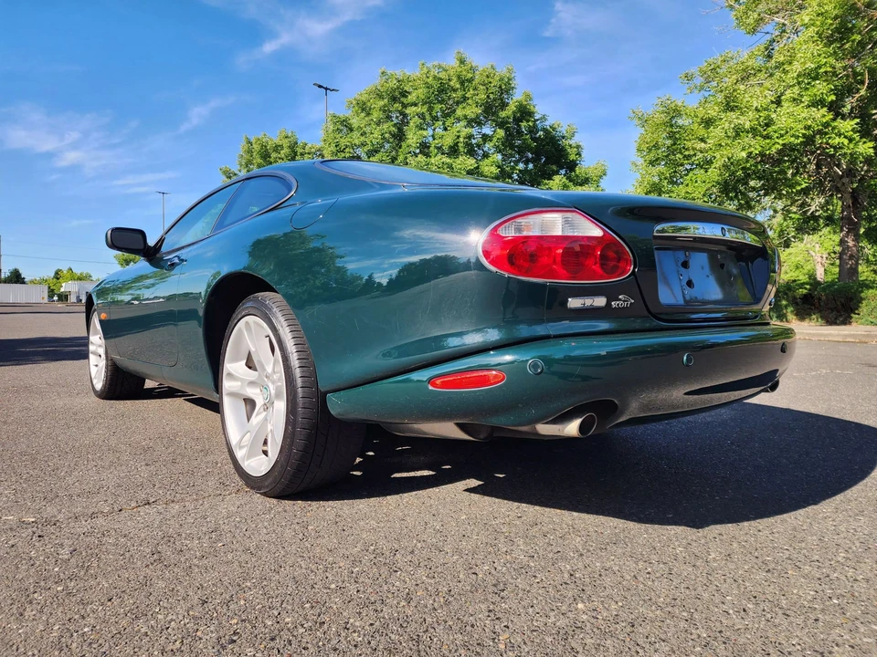 2004 Jaguar X100 XK8 - Image 17 of 31