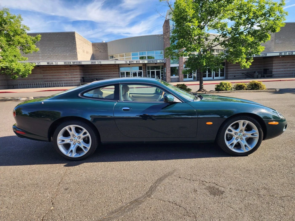 2004 Jaguar X100 XK8 - Image 9 of 31