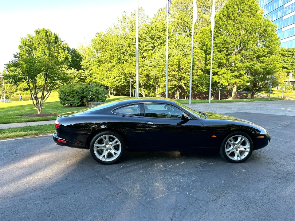 2004 Jaguar X100 XK8 - Image 8 of 31