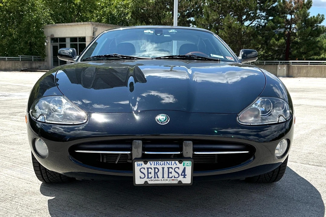 2004 Jaguar X100 XK8 - Image 2 of 31