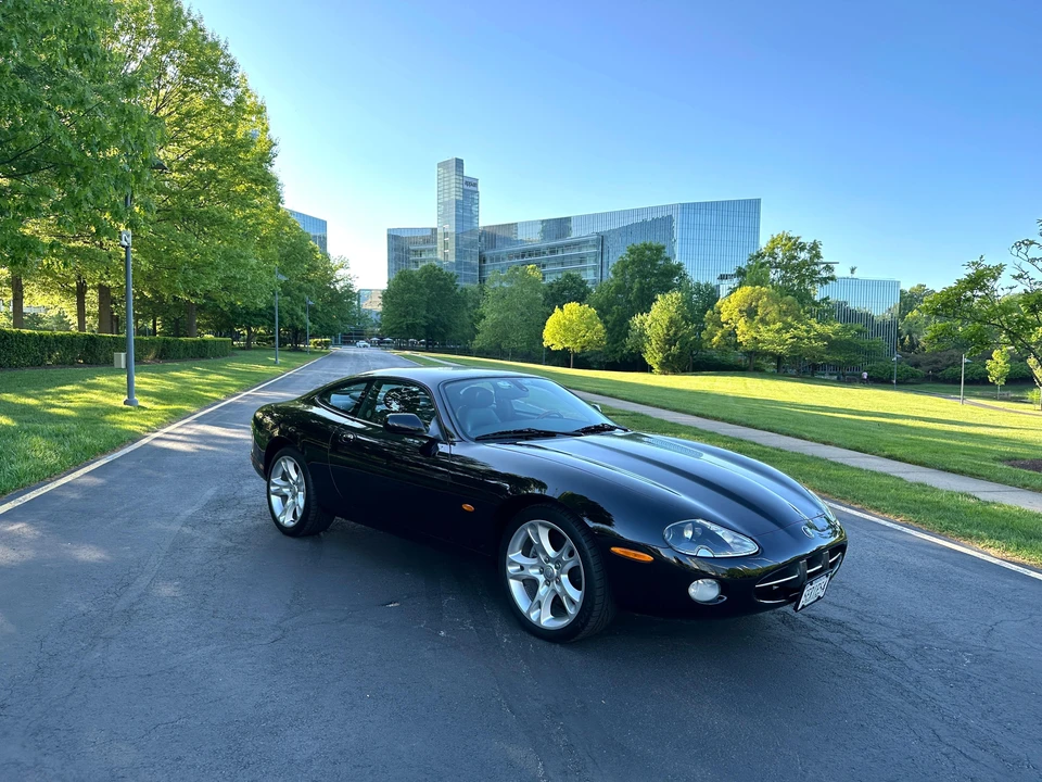 2004 Jaguar X100 XK8 - Image 16 of 31