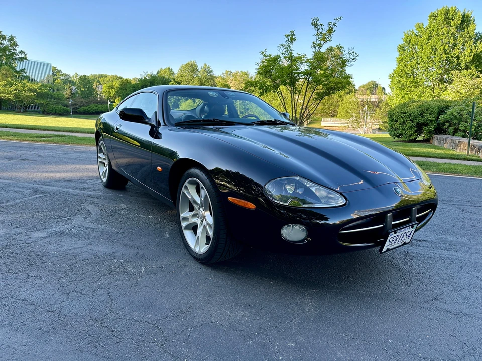 2004 Jaguar X100 XK8 - Image 17 of 31