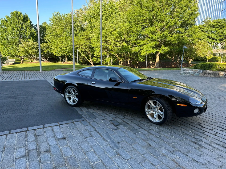 2004 Jaguar X100 XK8 - Image 15 of 31