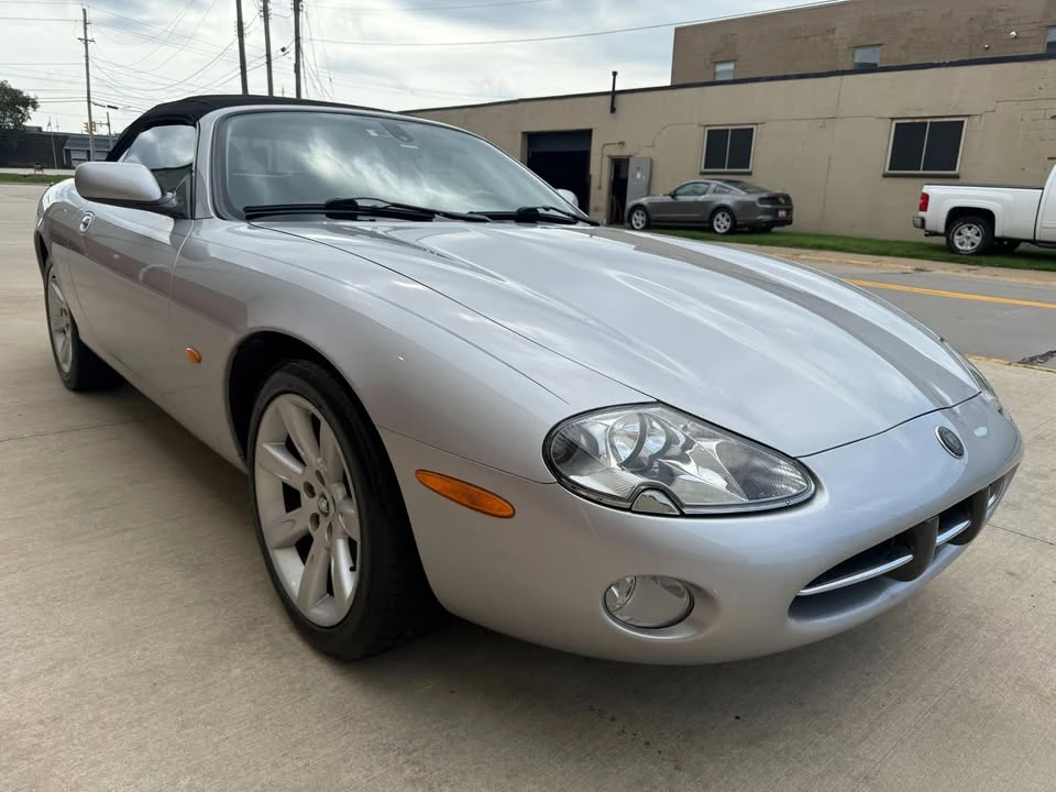 2004 Jaguar X100 XK8 - Image 4 of 20