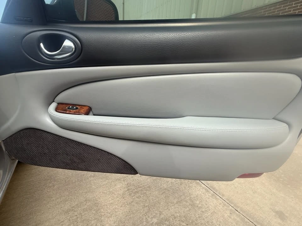 2004 Jaguar X100 XK8 - Image 16 of 20