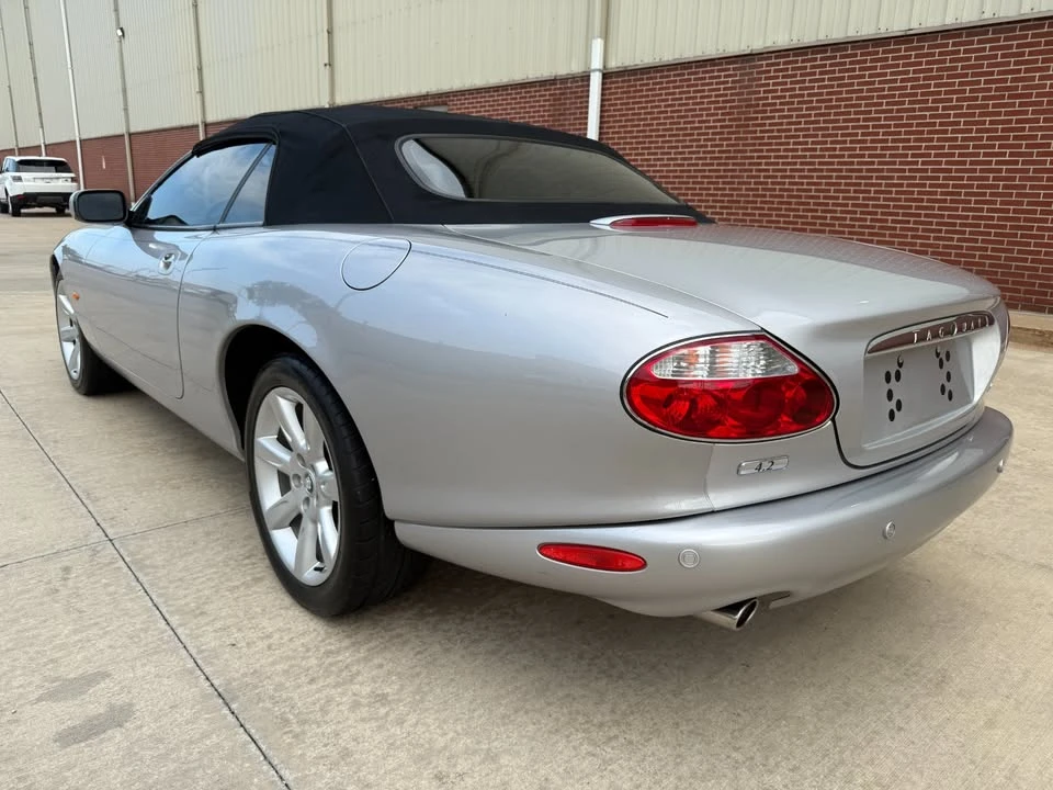 2004 Jaguar X100 XK8 - Image 8 of 20
