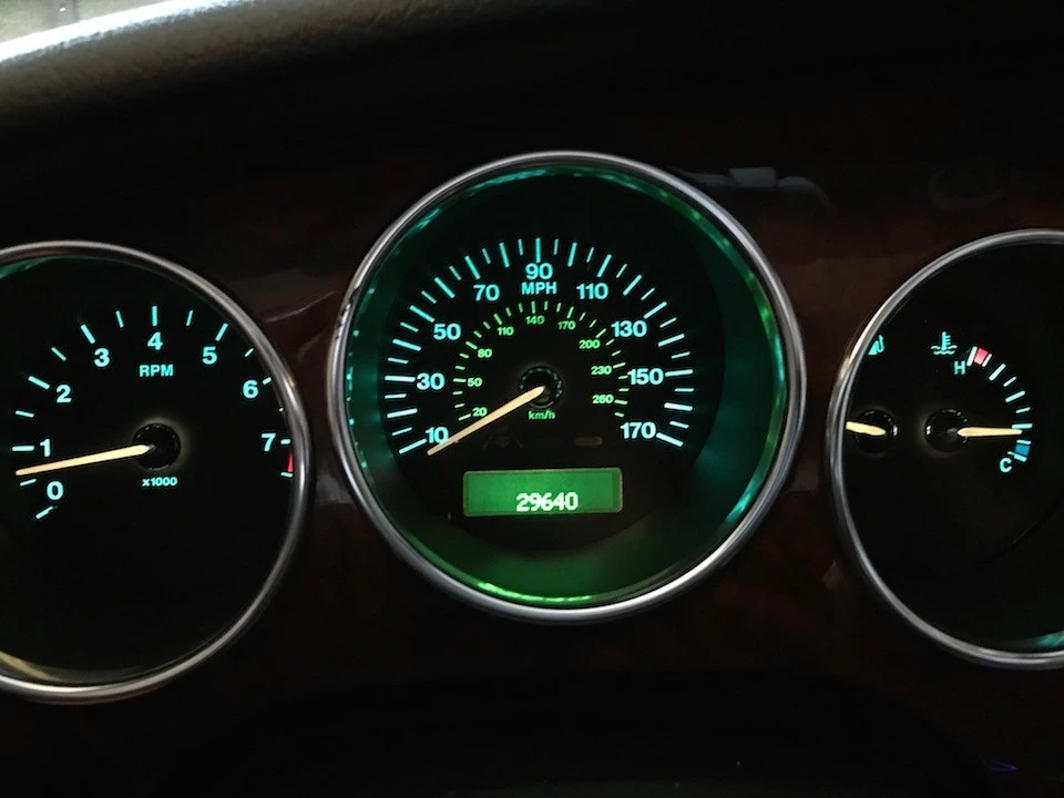 2004 Jaguar X100 XK8 - Image 15 of 20