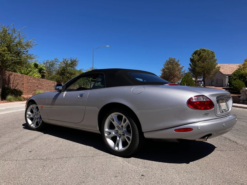 2004 Jaguar X100 XK8 - Image 4 of 20