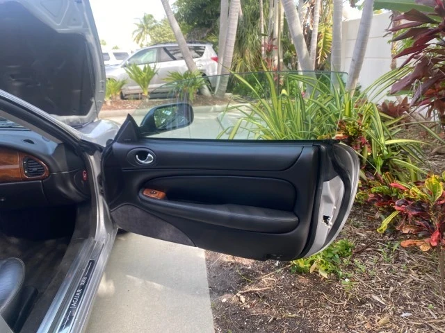 2004 Jaguar X100 XK8 - Image 11 of 19