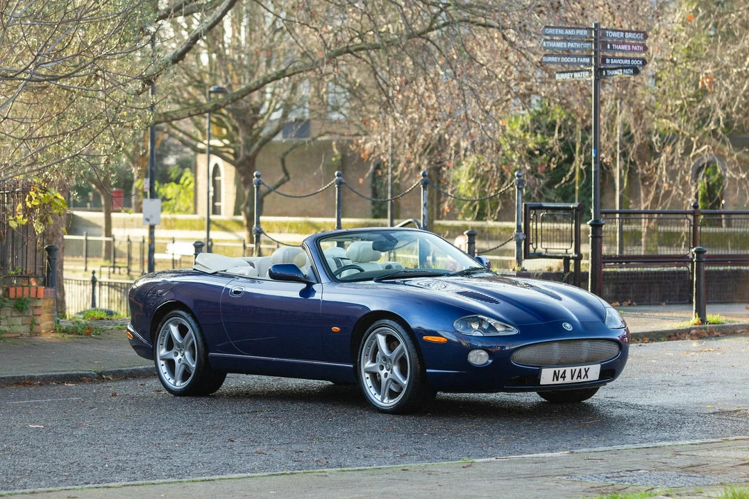2004 Jaguar X100 XKR - Image 9 of 21