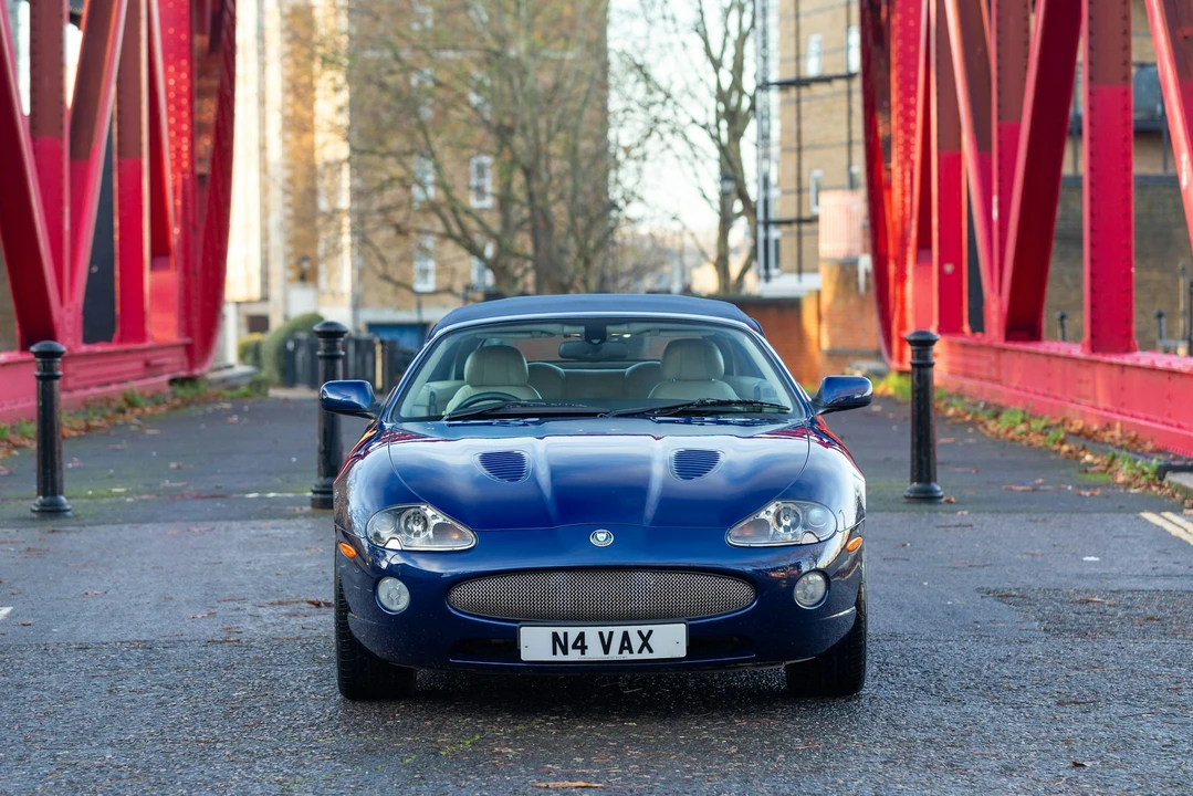 2004 Jaguar X100 XKR - Image 10 of 21