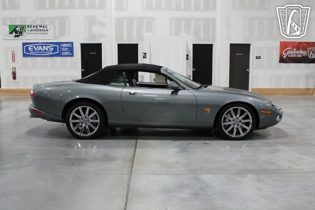 2004 Jaguar X100 XKR - Image 19 of 21