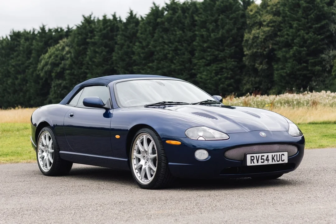2004 Jaguar X100 XKR - Image 9 of 30