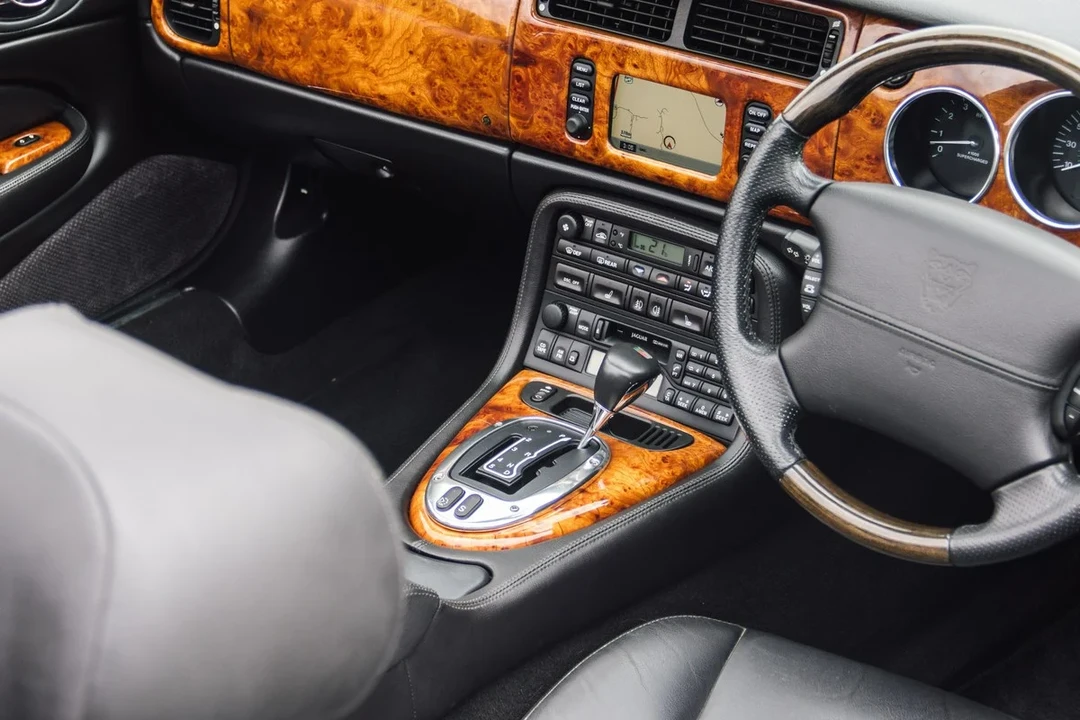 2004 Jaguar X100 XKR - Image 29 of 30