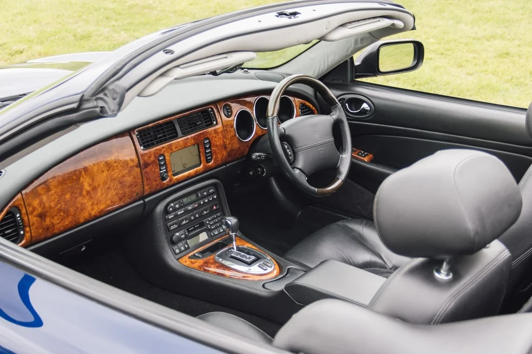 2004 Jaguar X100 XKR - Image 3 of 30