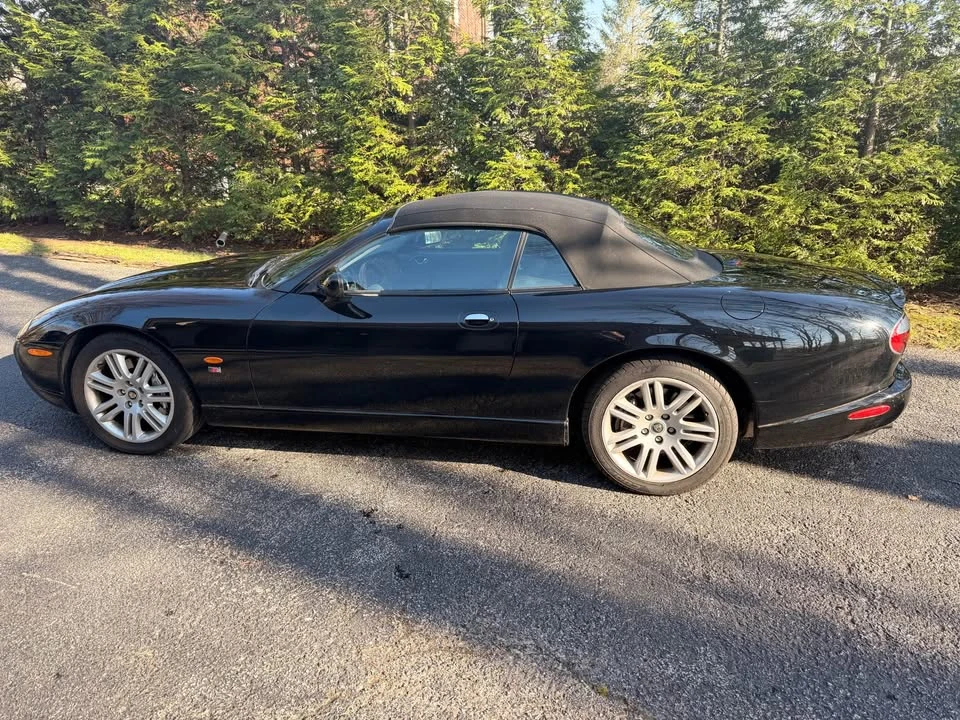 2004 Jaguar X100 XKR - Image 2 of 10