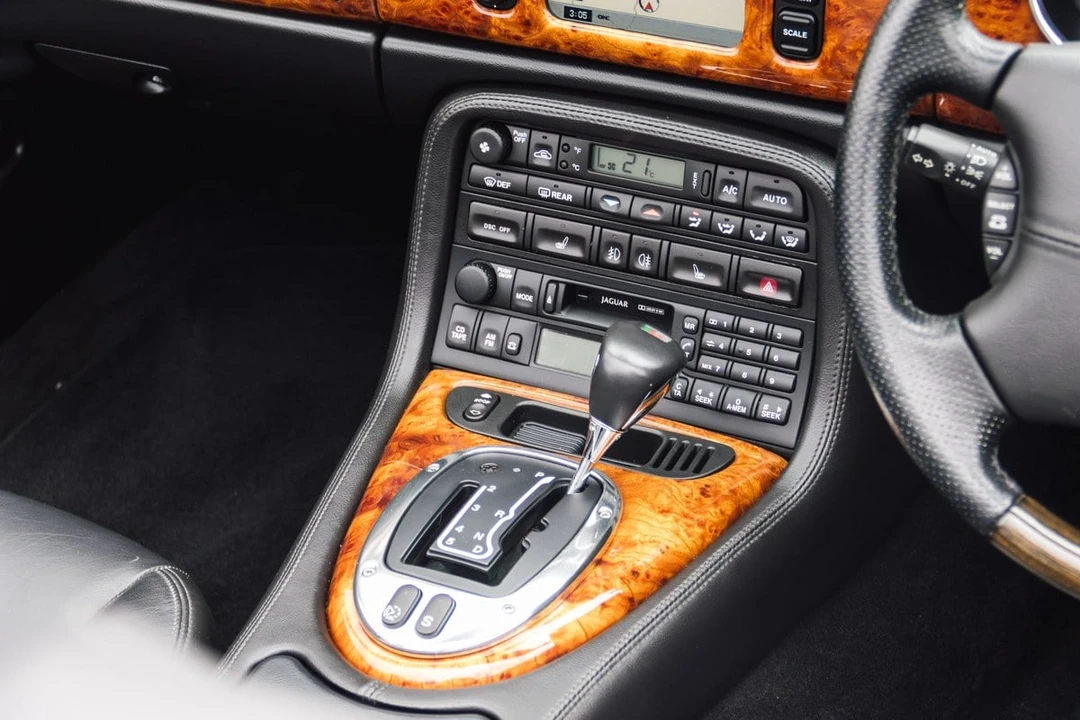 2004 Jaguar X100 XKR - Image 30 of 30