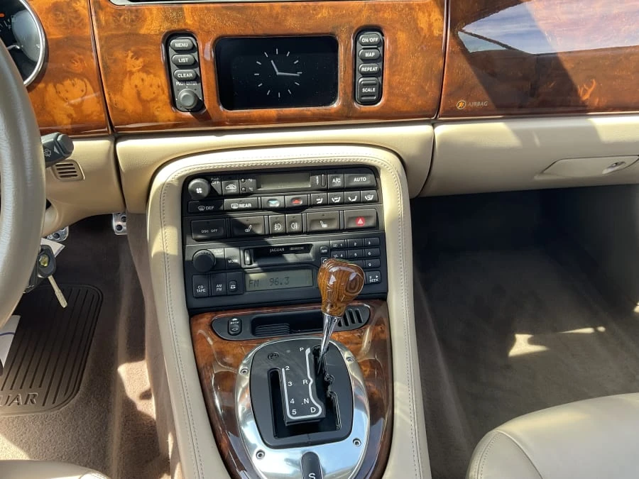 2004 Jaguar X100 XKR - Image 14 of 16