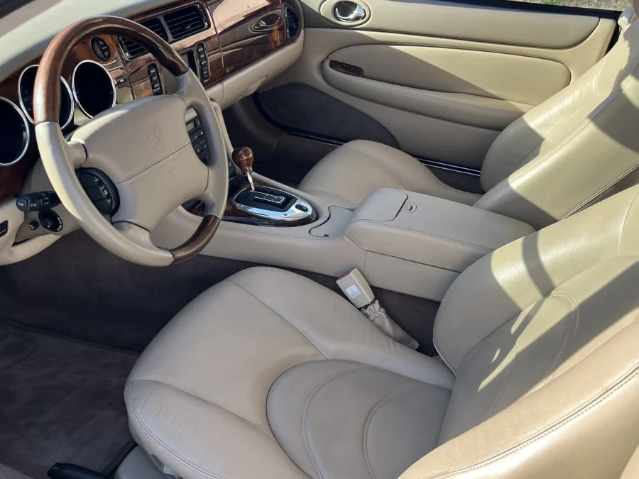 2004 Jaguar X100 XKR - Image 7 of 12