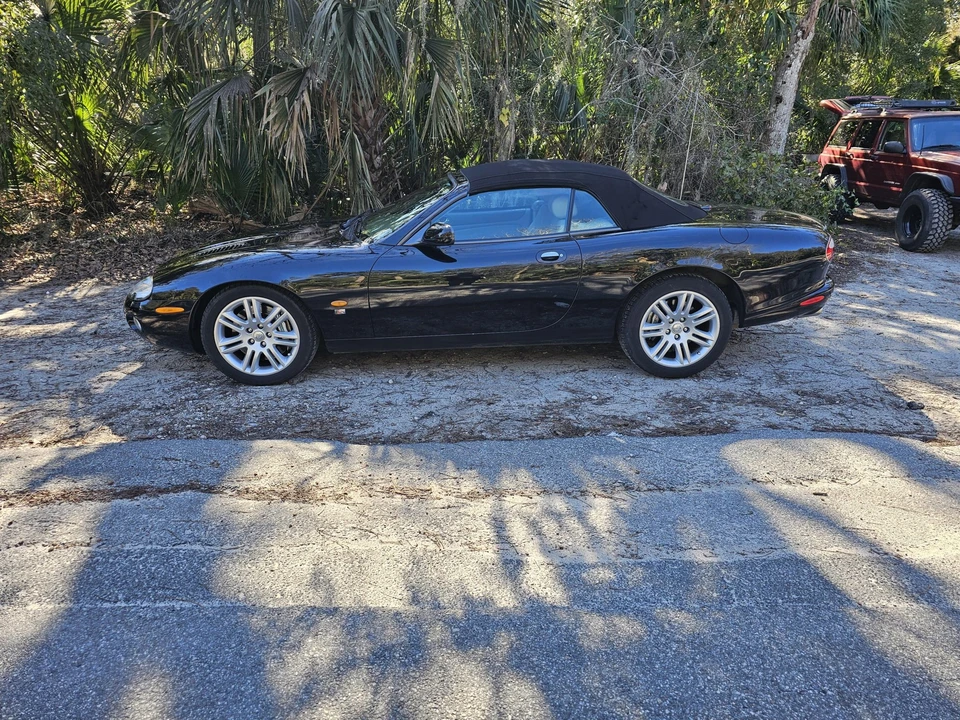 2004 Jaguar X100 XKR - Image 4 of 31
