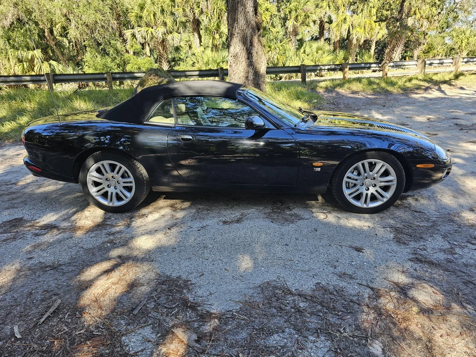 2004 Jaguar X100 XKR - Image 18 of 31