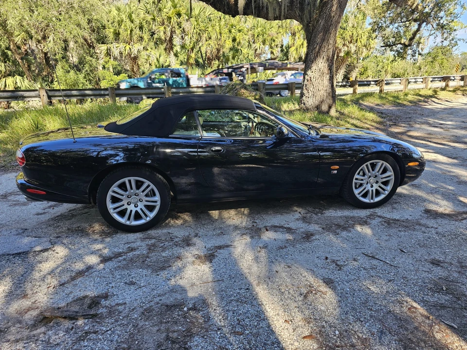 2004 Jaguar X100 XKR - Image 19 of 31