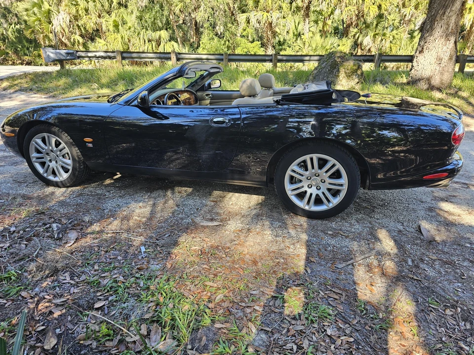 2004 Jaguar X100 XKR - Image 23 of 31