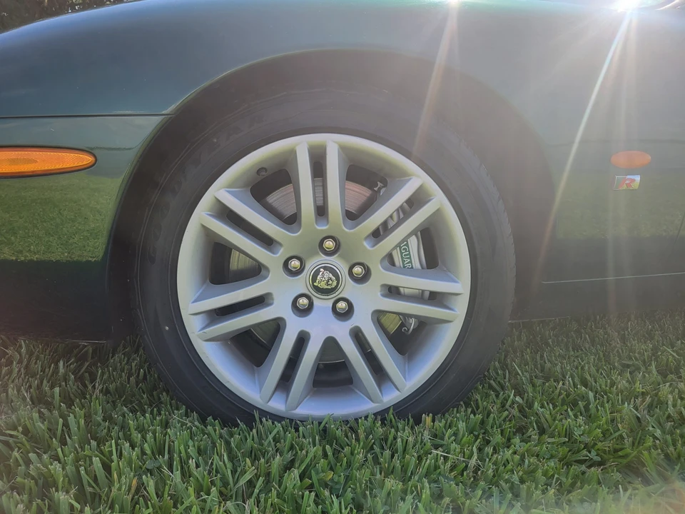 2004 Jaguar X100 XKR - Image 24 of 31