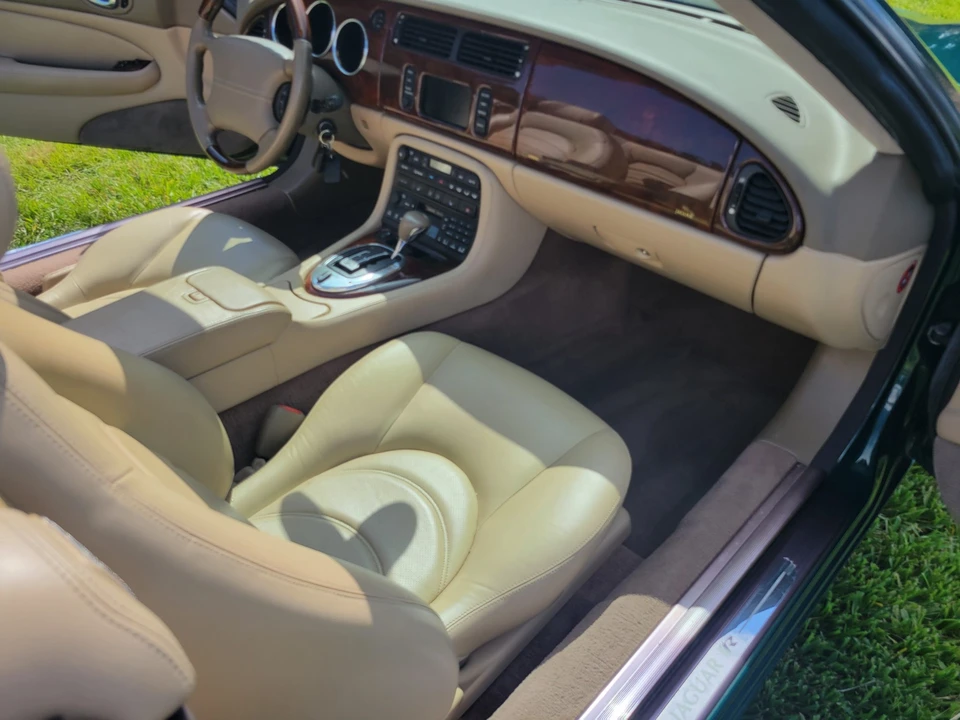 2004 Jaguar X100 XKR - Image 30 of 31