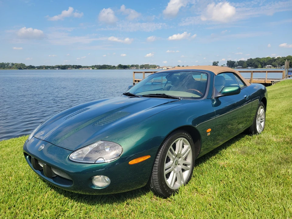 2004 Jaguar X100 XKR - Image 2 of 31